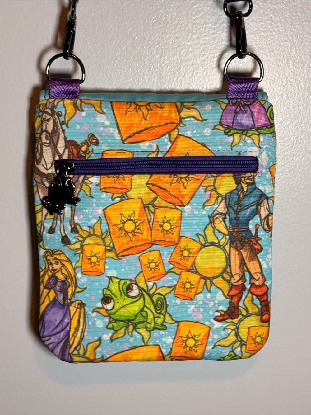 Crossbody Bag with Rapunzel Illustration - Turquoise & Purple - Picture 3 of 8